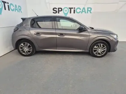 Photo 18 Peugeot 208  PureTech 100 S&S EAT8