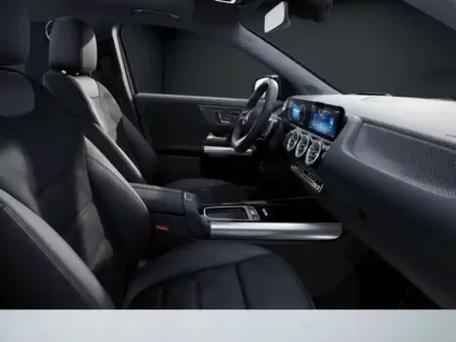 Photo 22 Mercedes GLA 200 AMG Line