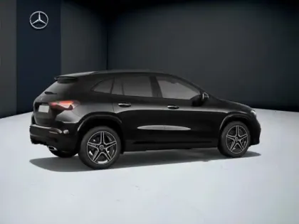 Photo 18 Mercedes GLA 200 AMG Line
