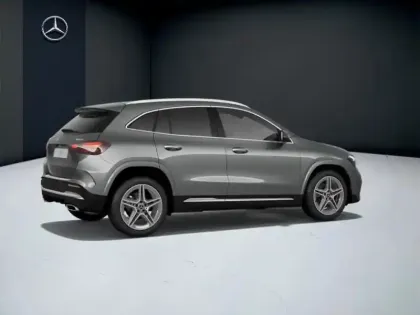 Photo 18 Mercedes GLA 200 d 4MATIC AMG Line