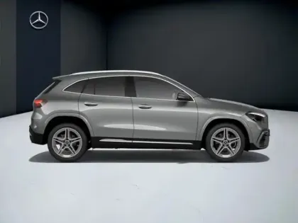 Photo 5 Mercedes GLA 200 d 4MATIC AMG Line