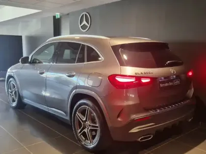 Photo 22 Mercedes GLA 200 d 4MATIC AMG Line