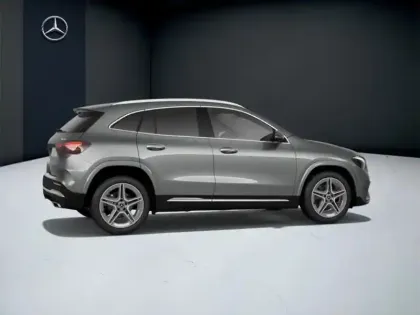 Photo 17 Mercedes GLA 200 d 4MATIC AMG Line