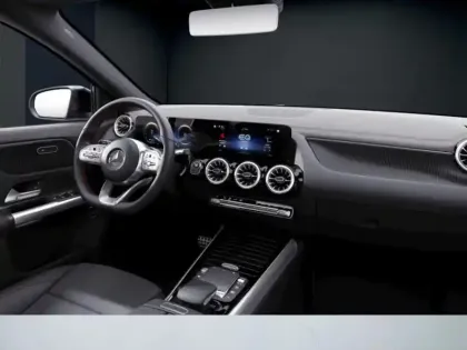 Photo 23 Mercedes EQA 250+ AMG Line