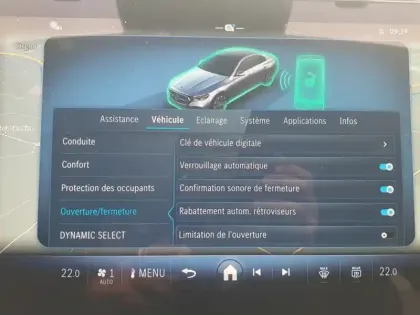 Photo 15 Mercedes Classe E  220 d AMG Line Berlin