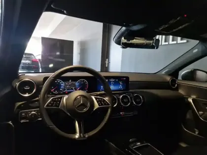 Photo 36 Mercedes Classe A 180 Business Line