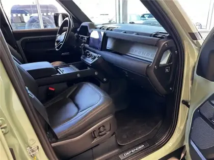 Photo 47 Land rover Defender 110 P400E PHEV BVA8 X-DYNAMIC