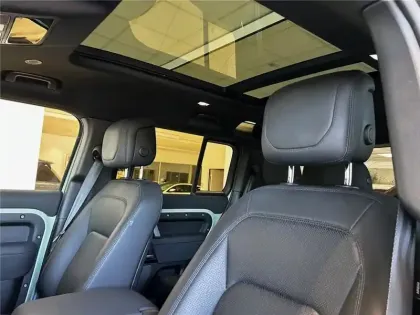 Photo 22 Land rover Defender 110 P400E PHEV BVA8 X-DYNAMIC