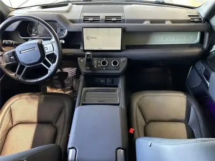 Photo 48 Land rover Defender 110 P400E PHEV BVA8 X-DYNAMIC