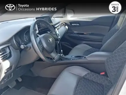 Photo 5 Toyota C-HR  184h Distinctive 2WD E-CVT MC19