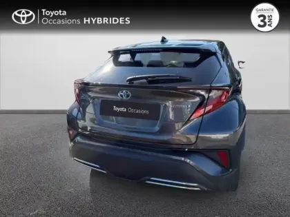 Photo 13 Toyota C-HR  2.0 Hybride 184ch Design Ultimate E-CVT