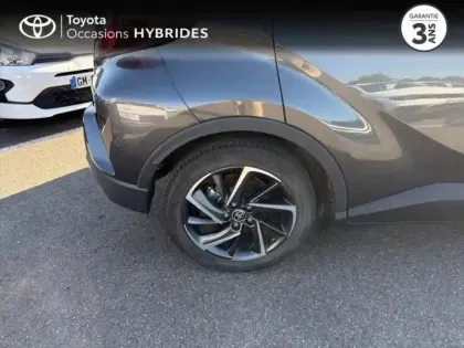 Photo 9 Toyota C-HR  2.0 Hybride 184ch Design Ultimate E-CVT