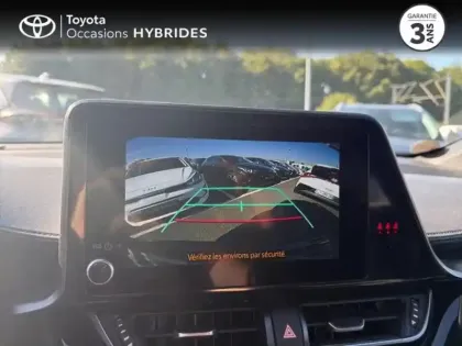 Photo 10 Toyota C-HR  2.0 Hybride 184ch Design Ultimate E-CVT