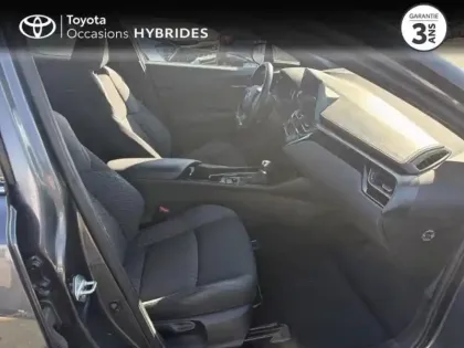 Photo 20 Toyota C-HR  2.0 Hybride 184ch Design Ultimate E-CVT