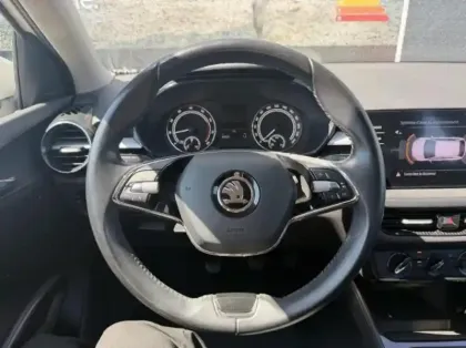 Photo 11 Skoda Fabia  1.0 MPI 80ch Ambition
