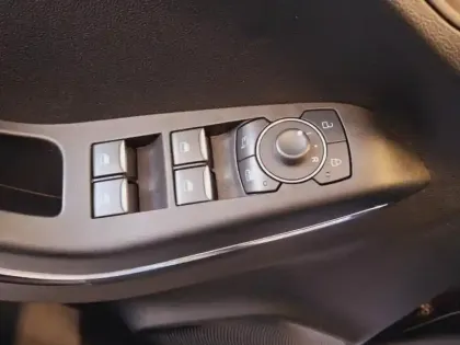 Photo 12 Ford Puma  1.0 EcoBoost 125ch S&S mHEV ST-Line Powershift