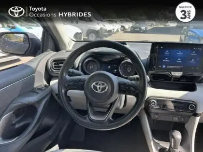Photo 8 Toyota Yaris  116h Iconic 5p MY22