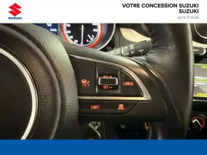 Photo 14 Suzuki Swift  1.2 Dualjet Hybrid 83ch Privilège AllGrip