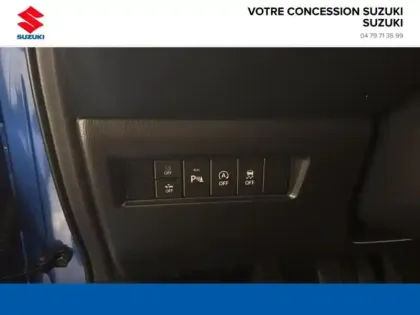 Photo 11 Suzuki Swift  1.2 Dualjet Hybrid 83ch Privilège AllGrip