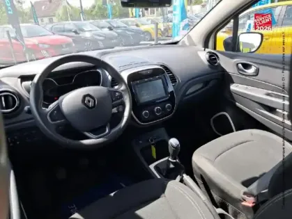 Photo 14 Renault Captur  0.9 TCe 90ch energy Zen Euro6c