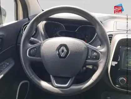 Photo 11 Renault Captur  0.9 TCe 90ch energy Zen Euro6c