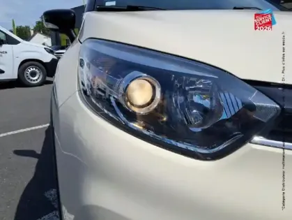 Photo 12 Renault Captur  0.9 TCe 90ch energy Zen Euro6c