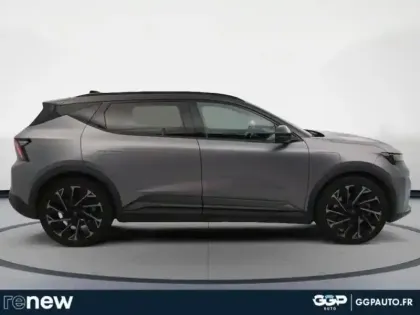 Photo 5 Renault Scenic  E-Tech Electric 220ch Techno option esprit Alpine grande autonomie -25