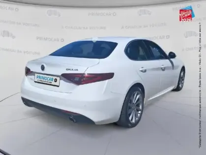 Photo 6 Alfa Romeo Giulia  2.2 JTD 180ch Lusso AT8