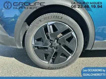 Photo 12 Peugeot 408  PHEV 225ch GT e-EAT8