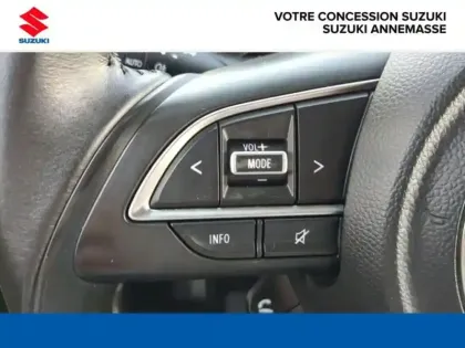 Photo 14 Suzuki Swift  1.2 Dualjet Hybrid 83ch Avantage