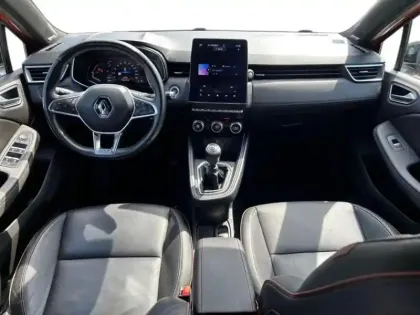 Photo 20 Renault Clio  1.0 TCe 100ch Initiale Paris