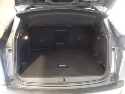 Photo 8 Peugeot 3008  1.5 BlueHDi 130ch S&S Allure Pack