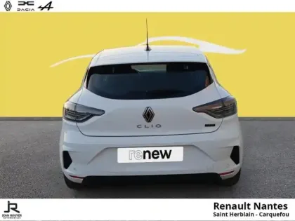 Photo 5 Renault Clio  1.6 E-Tech 145ch full hybrid Evolution