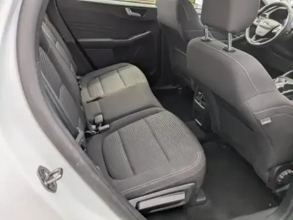 Photo 9 Ford Kuga  2.5 Duratec 190ch FHEV E85 Titanium BVA