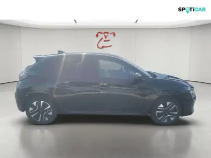 Photo 6 Peugeot 2008  1.2 Hybrid 145ch Allure e-DCS6