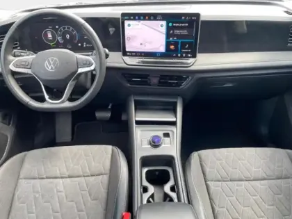 Photo 12 Volkswagen Tiguan  1.5 eTSI 131ch Life Plus DSG7