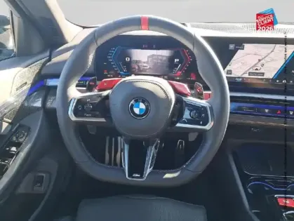 Photo 11 BMW Serie 5 M5 Touring 4.4 V8 PHEV 727ch (544+197)