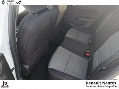 Photo 14 Renault Clio  1.6 E-Tech hybride 145ch Evolution