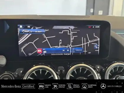 Photo 7 Mercedes GLA  180 d 116ch AMG Line 8G-DCT