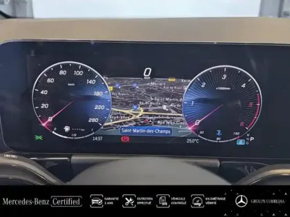 Photo 8 Mercedes GLA  180 d 116ch AMG Line 8G-DCT