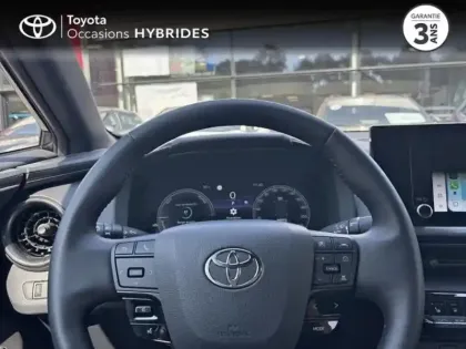 Photo 12 Toyota C-HR  1.8 Hybride 140ch Design MY25