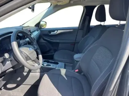 Photo 21 Ford Kuga  2.5 Duratec 190ch FHEV Titanium BVA