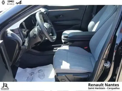 Photo 10 Renault Megane  E-Tech Electric EV60 130ch Evolution ER super charge - Pack Parking
