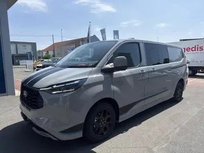Photo Ford Custom Sport