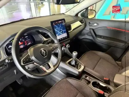 Photo 14 Renault Captur  1.3 TCe mild hybrid 140ch Techno