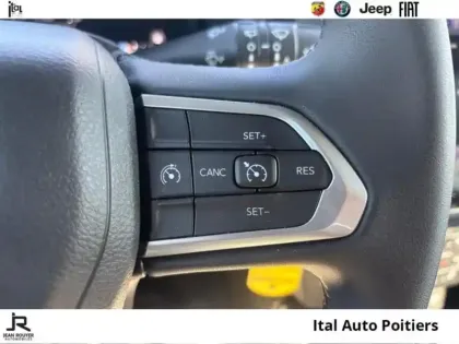 Photo 14 Jeep Renegade  1.5 Turbo T4 130CH eHybrid 130CH LIMITED