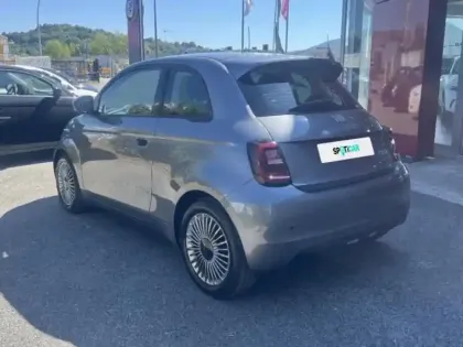 Photo 6 Fiat 500  3+1 e 118ch Icône
