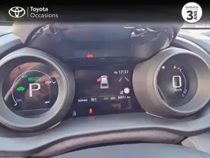 Photo 14 Toyota Yaris  Cross 116h Dynamic MY22