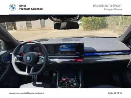 Photo 9 BMW Serie 5 M5 Touring 4.4 V8 PHEV 727ch (544+197)