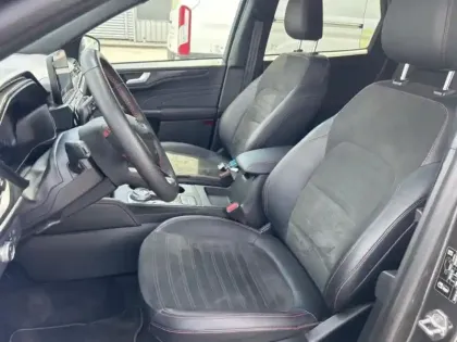 Photo 9 Ford Kuga  2.5 Duratec 190ch FHEV E85 ST-Line X BVA